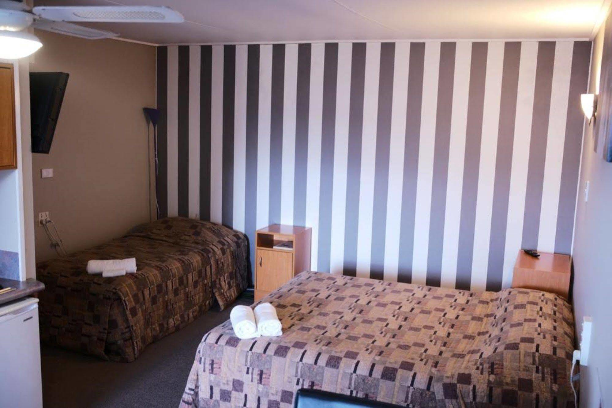 Motel Kiwi 3*
